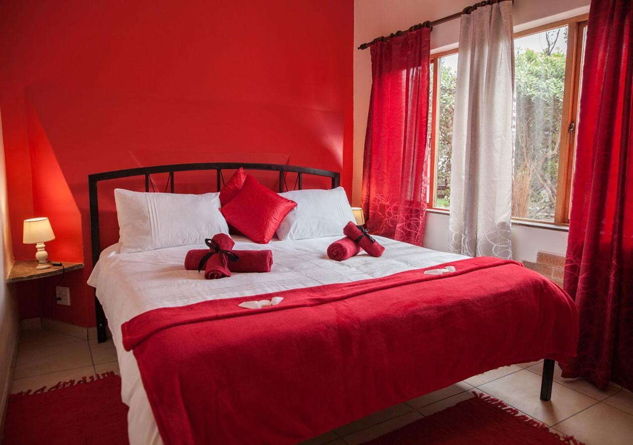 Stay Cleverly Self Catering Apartments Walvis Bay Exterior foto